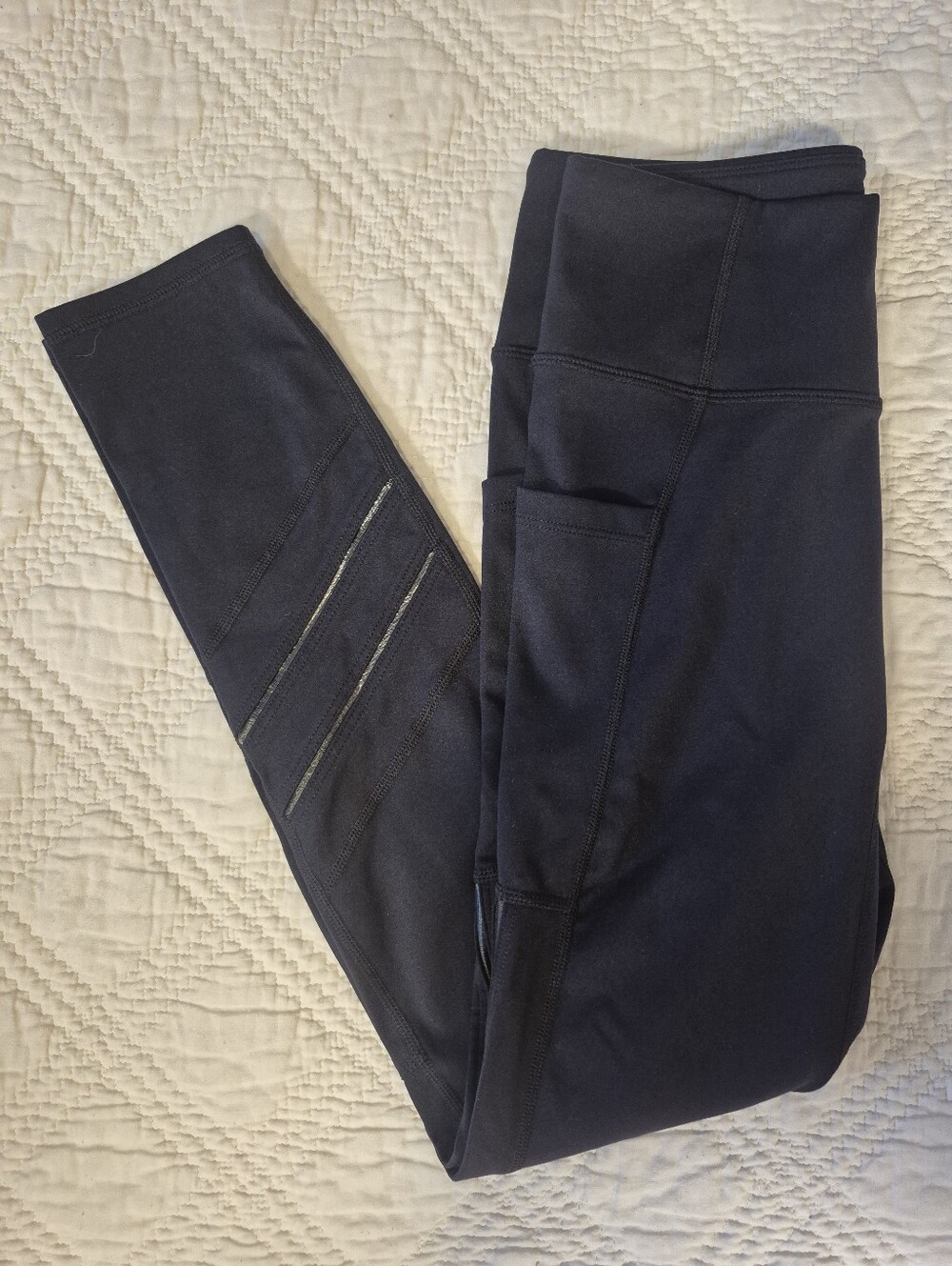 Fabletics Motion365 Black Mesh Pocket 7/8 Leggings S NWOT